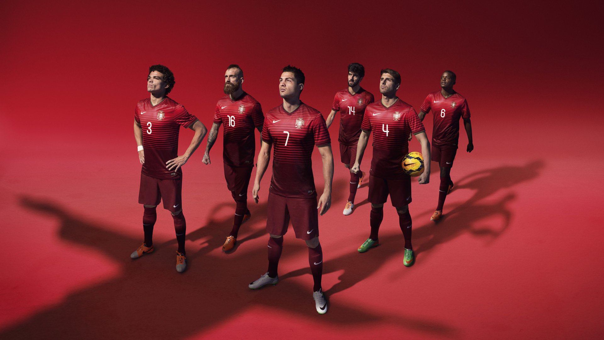 开云体育app在线-五大联赛阵型多变球队是否更难被对手破解，五大联赛集体爆冷